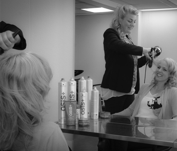 GE-KNIPT SALON